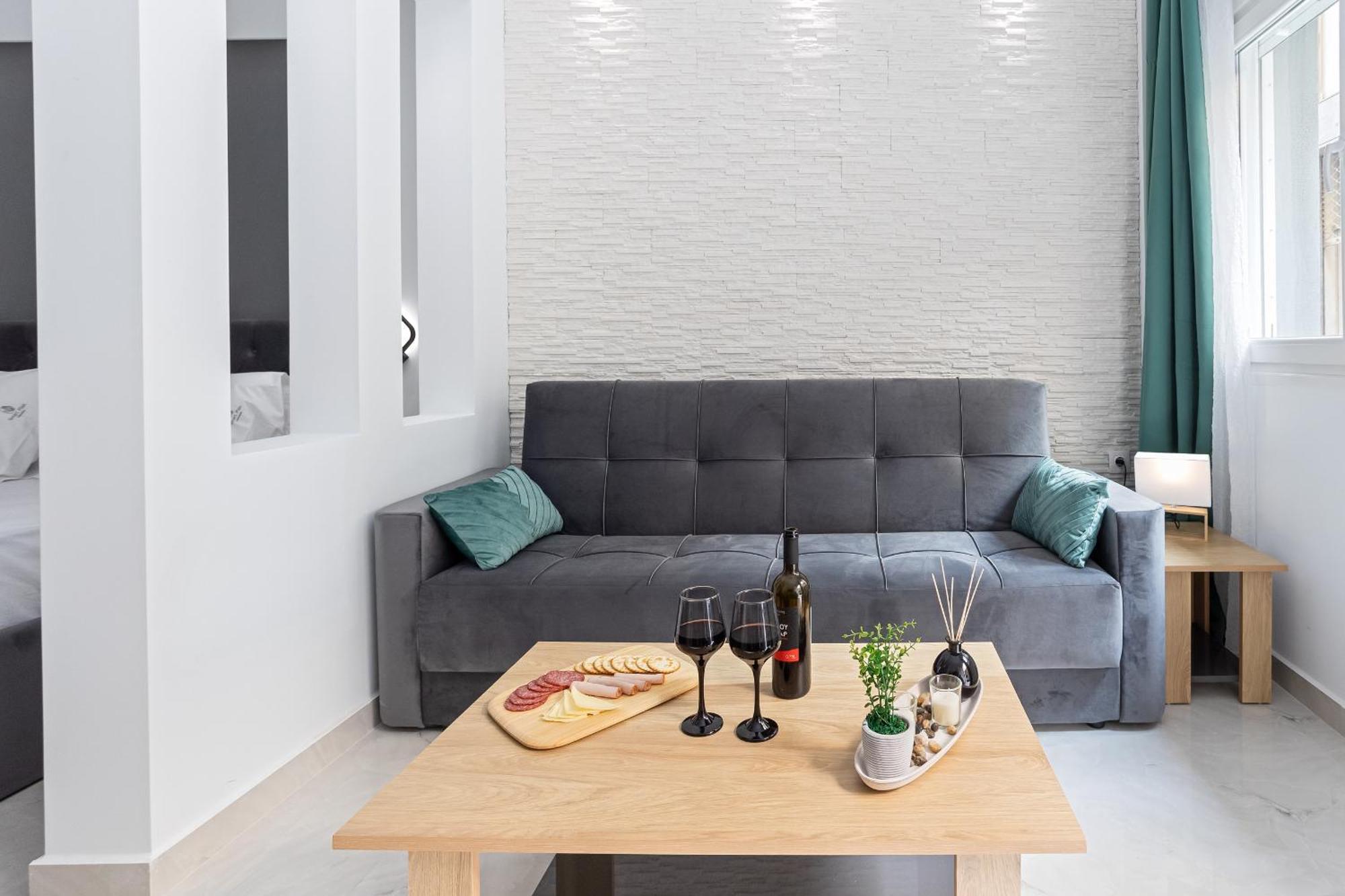 New Luxury Apartment In Downtown سالونيك المظهر الخارجي الصورة