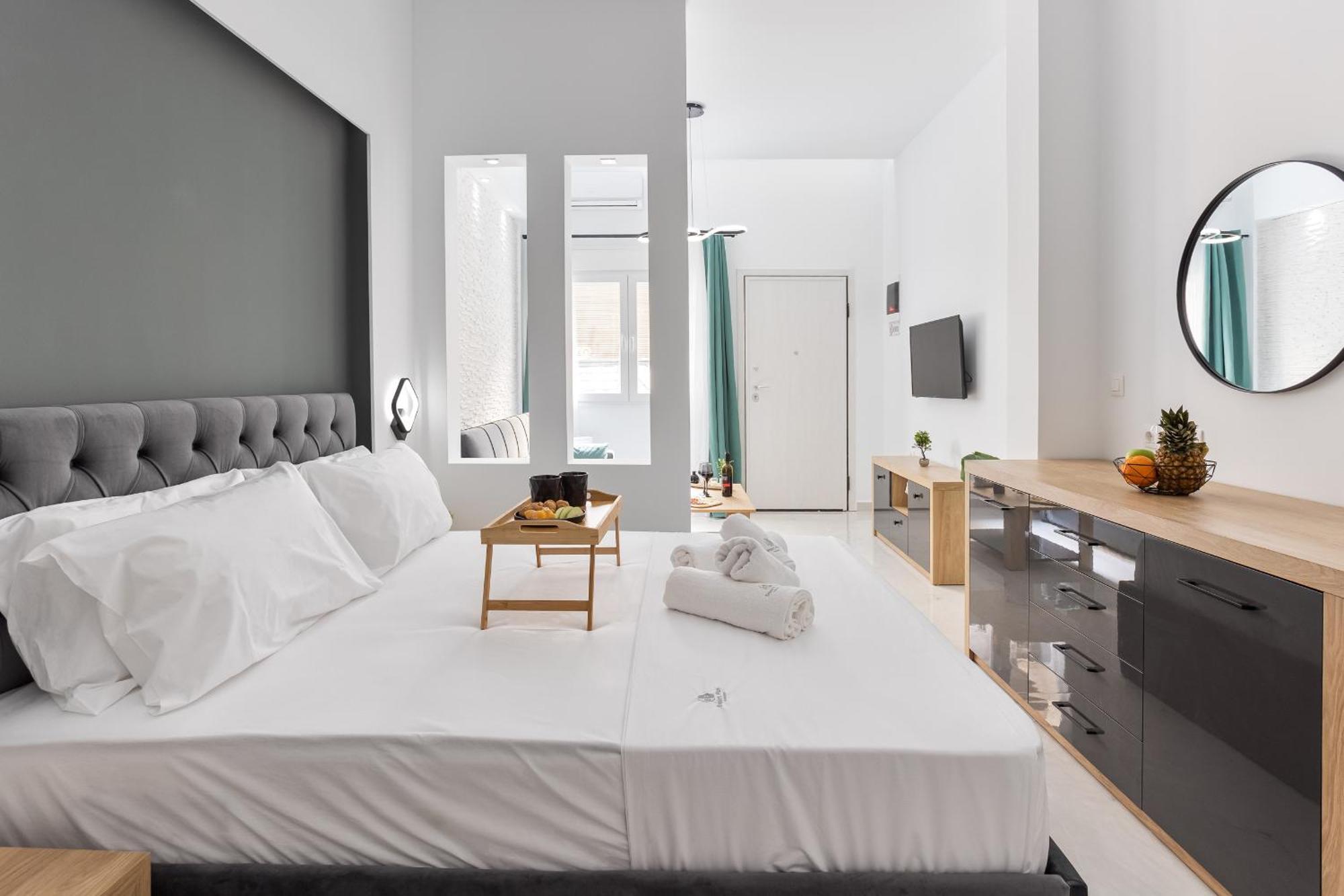 New Luxury Apartment In Downtown سالونيك المظهر الخارجي الصورة